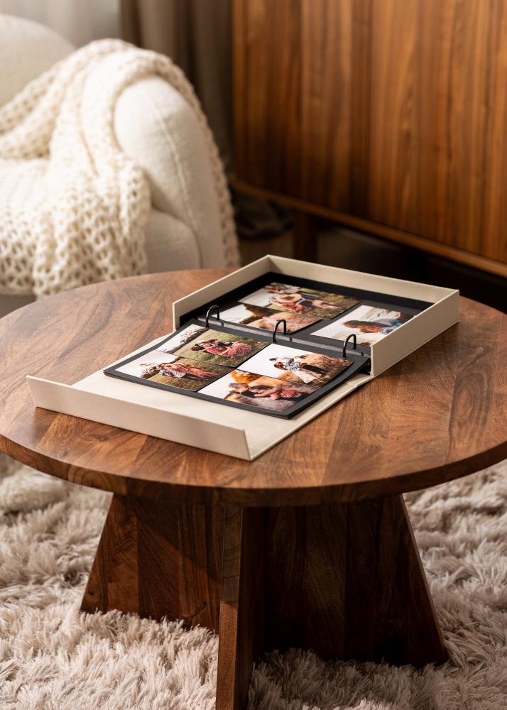 KAILA AUGENBLICKE Creme - Coffee Table Photo Album (60 Sorte Sidor)