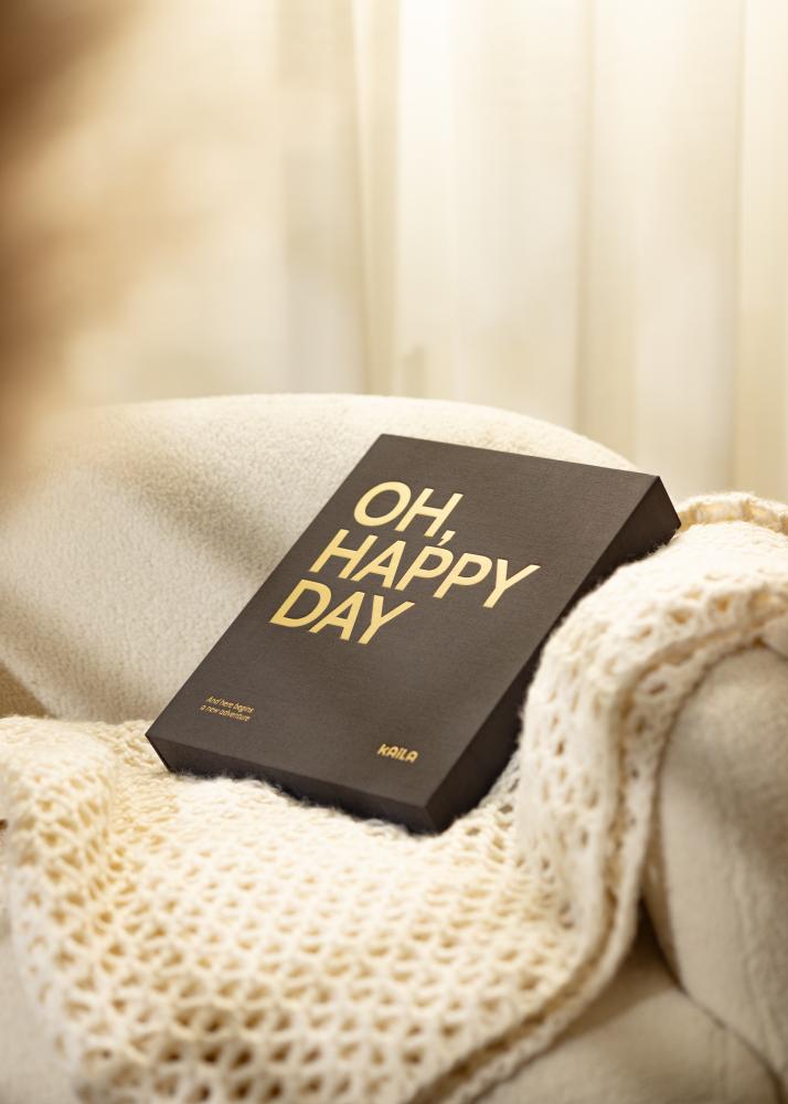 KAILA OH HAPPY DAY Black - Coffee Table Photo Album (60 Sorte Sider / 30 Blade)