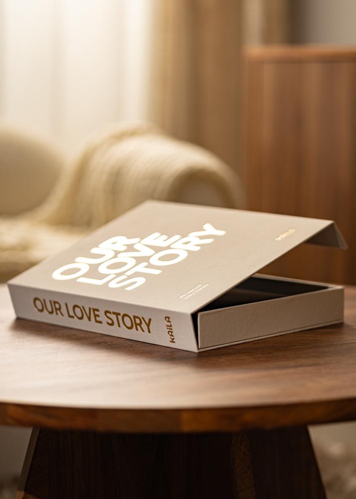 KAILA OUR LOVE STORY Creme - Coffee Table Photo Album (60 Sorte Sidere)