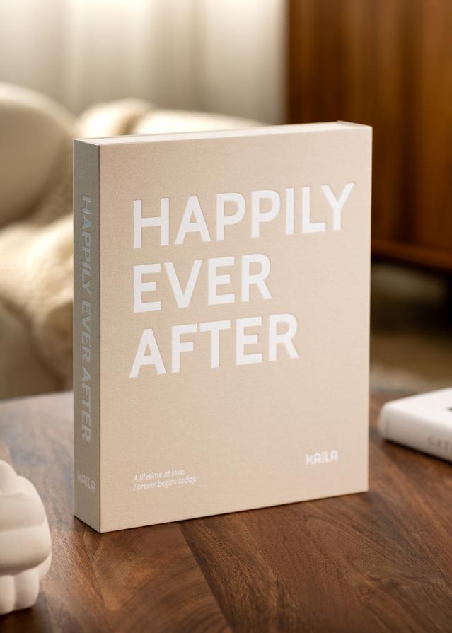 KAILA HAPPILY EVER AFTER Creme - Coffee Table Photo Album (60 Sorte Sidor)