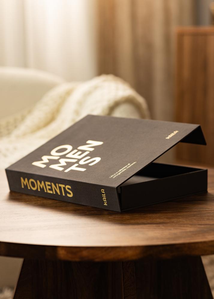 KAILA MOMENTS Black - Coffee Table Photo Album (60 Sorte Sider / 30 Blade)