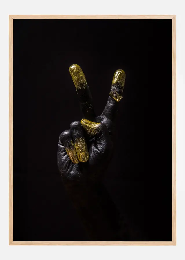 Golden Hands III Plakat